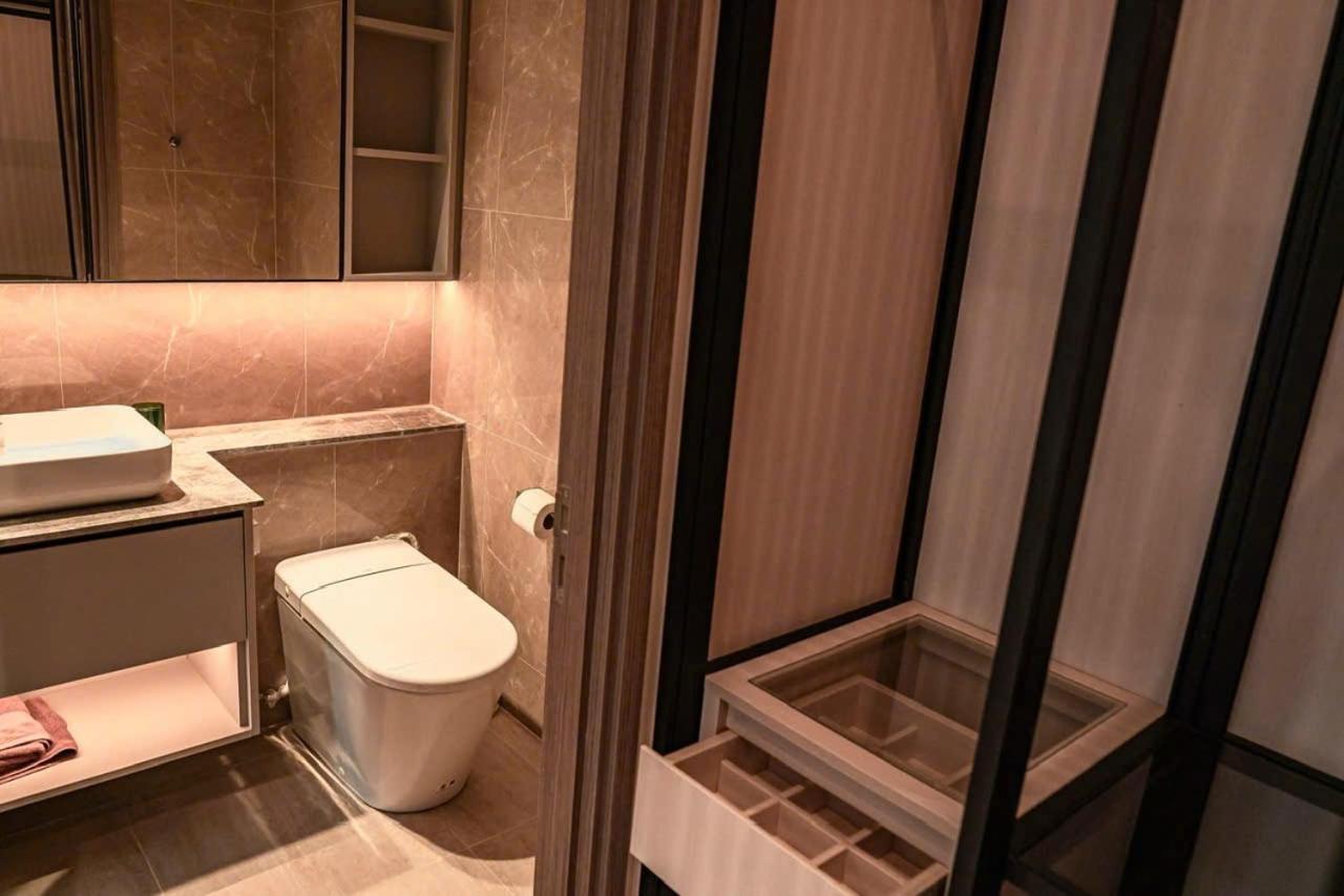 Metropole Thu Thiem Opera 2 Bedrooms Căn hộ