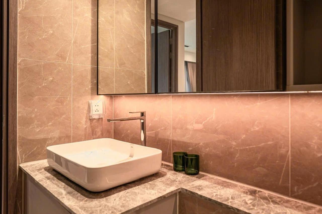 Metropole Thu Thiem Opera 2 Bedrooms TP. Hồ Chí Minh